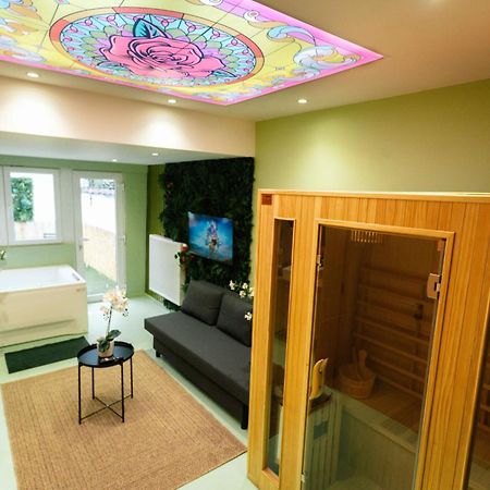 Capsule Flower - Balneo - Cinema - Billard - Nintendo Switch - Mons Centre エクステリア 写真